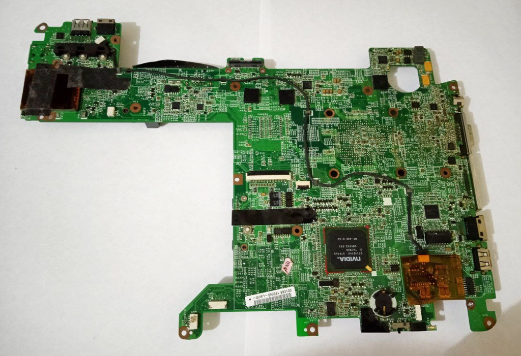 Motherboard para laptop HP Pavilion TX2000 cód: DA0TTSMB8C0 (solo para repuesto)