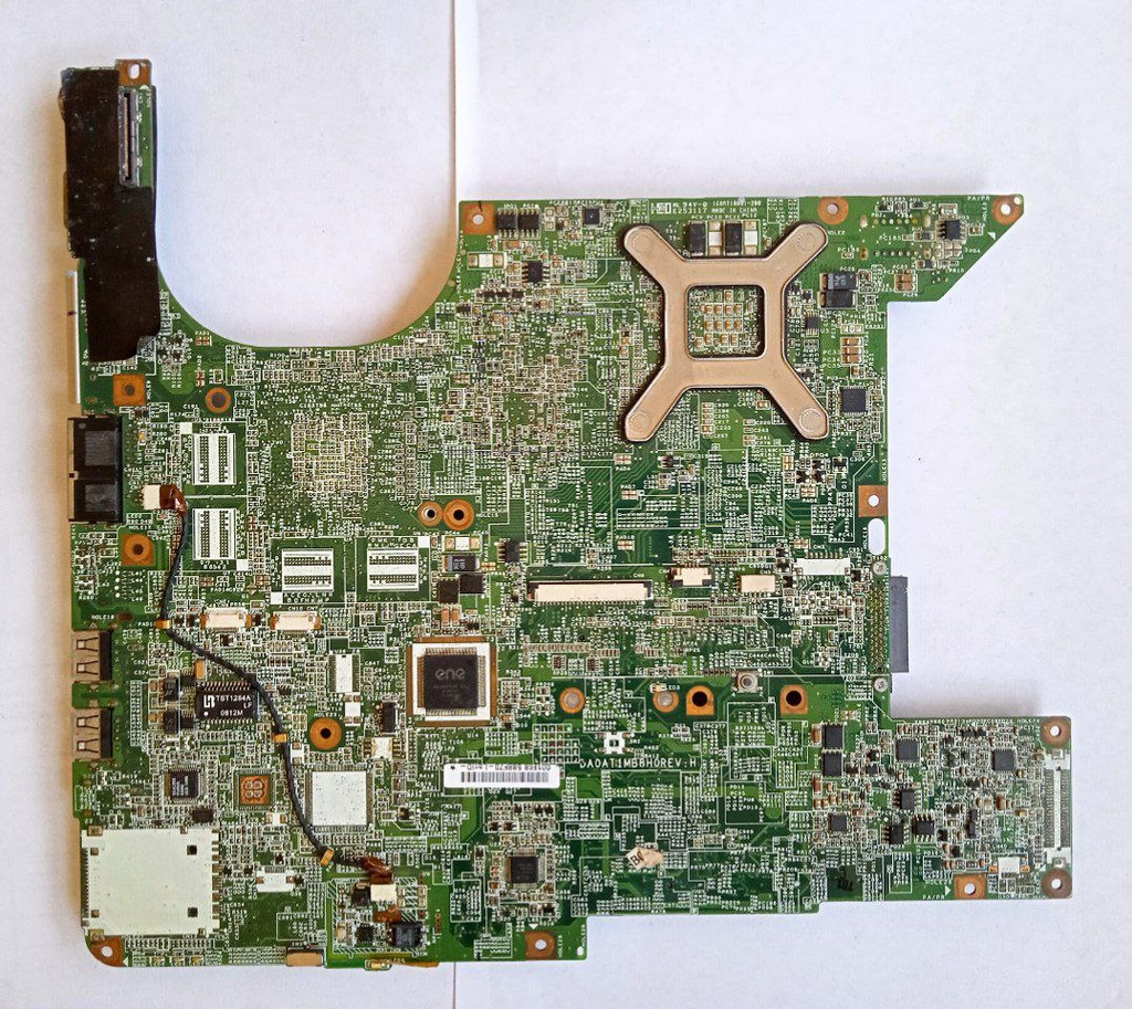 Motherboard para laptop  HP DV6700 DV6000 DV6500 P/N: DA0AT1MB8H0 (solo para repuesto)