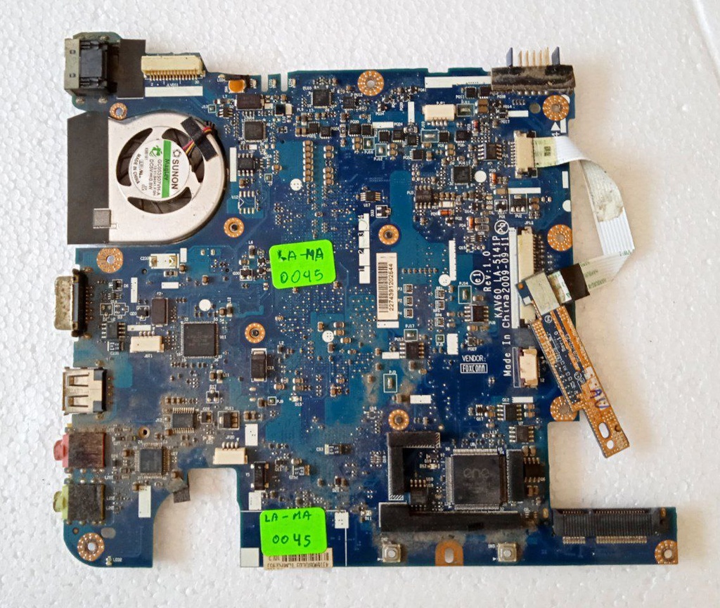 Motherboard para laptop Acer  ONE D250 cód: KAV60 LA-5141P (solo para repuesto)