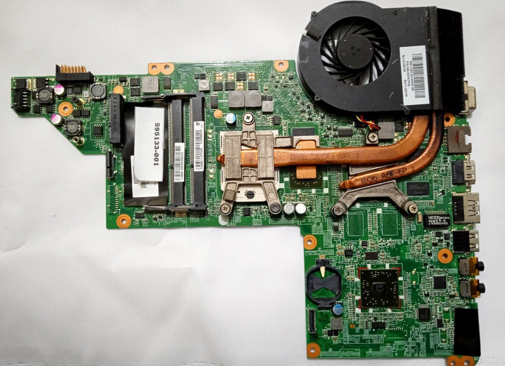 Motherboard para laptop HP DV7-4000 P/N: DA0LX8MB6D0  - 595133-001 (solo para repuesto)